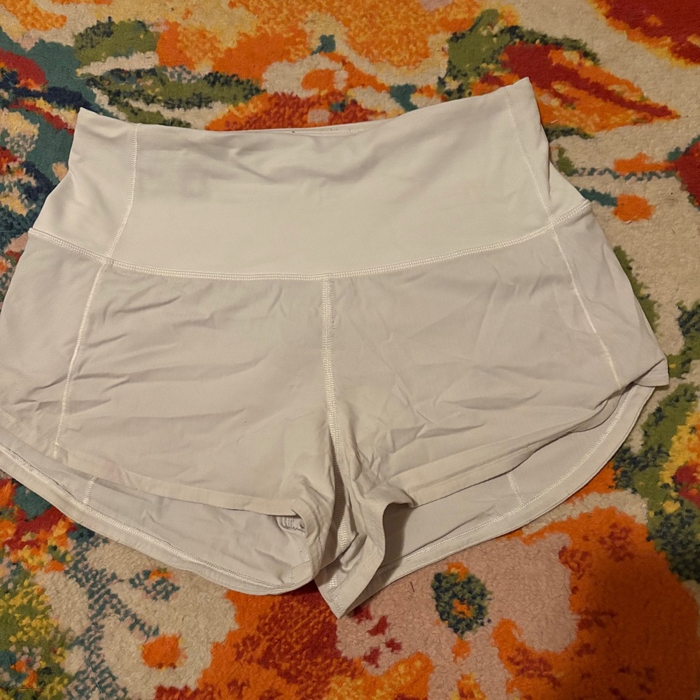 Lululemon size 2 speed up shorts, white high waisted 2.5” inseam